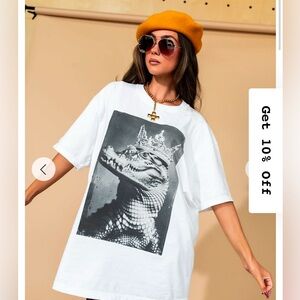 Dressed in LaLa tshirt size s/m